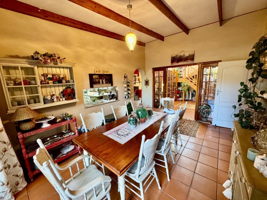 5 Bedroom Property for Sale in Van Der Hoff Park North West